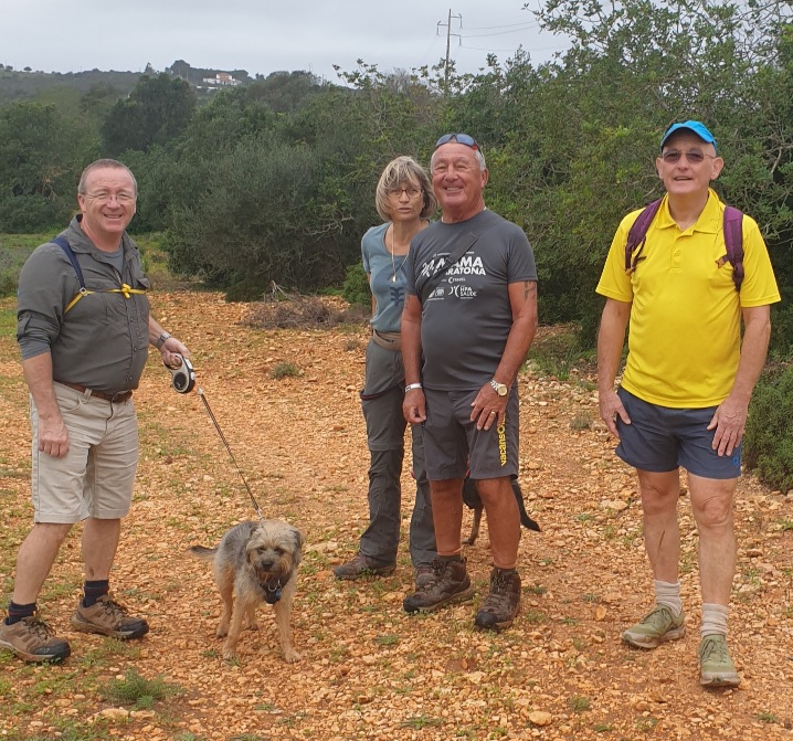 Great walking weather 20c and no rain for our small group of 5 walkers and 4 dogs.